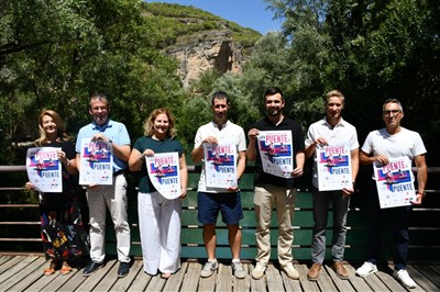 La ‘Puente a Puente’ bate récord de participación con más de 200 piragüistas inscritos