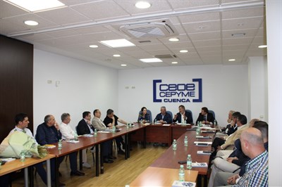 Dolz incide en que el Ayuntamiento tiene en marcha unos 20 millones de euros para inversiones en la ciudad 