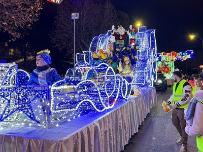 Sus Majestades los Reyes Magos desfilarán en la tradicional Cabalgata para finalizar con la Recepción Real en Aguirre