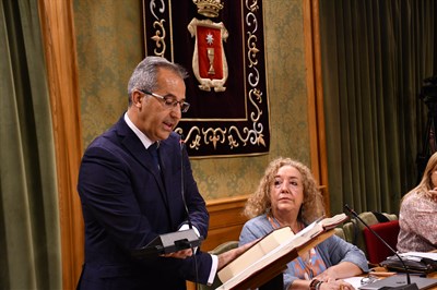 Jesús Pontones toma posesión como concejal del Ayuntamiento de Cuenca